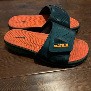 Nike Air Lebron 2 slide Elite Dark Atomic